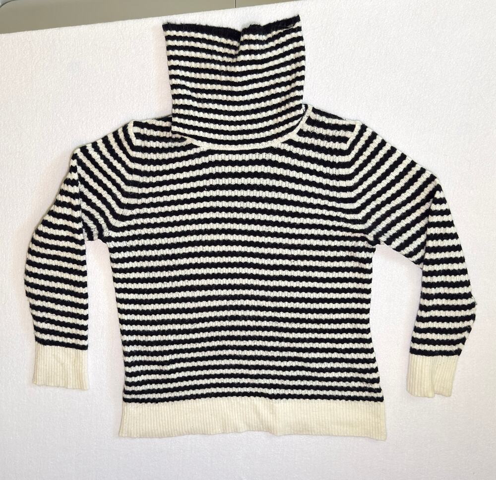 Banana Republic Filpucci Italian Yarn Alpaca Wool Blend Striped Cowl Sweater XL
